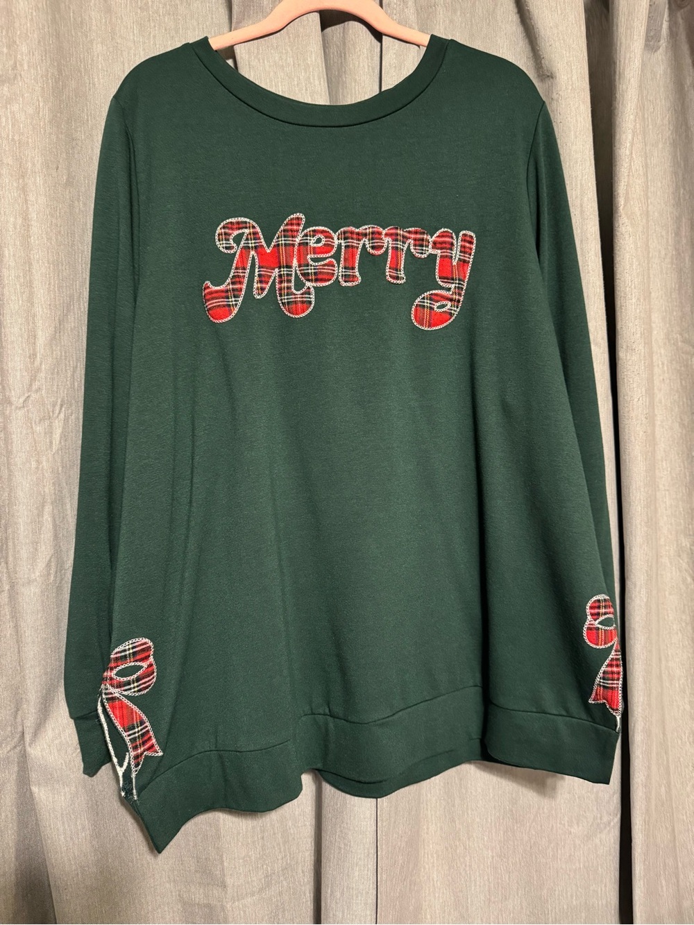 Green 'Merry' Plaid Appliqué Sweater